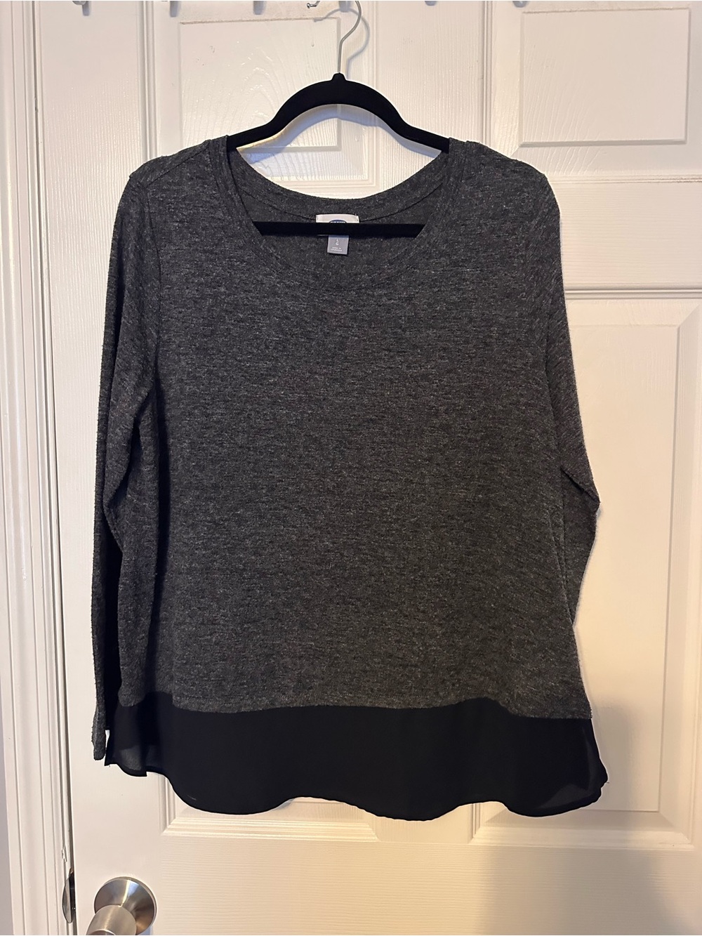Old Navy Women’s Long-Sleeve Top - Charcoal Gray